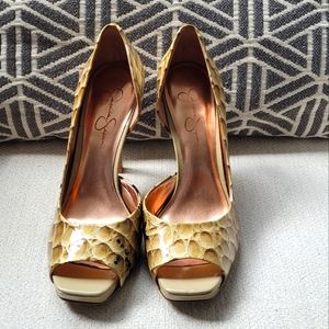 Jessica Simpson high heels